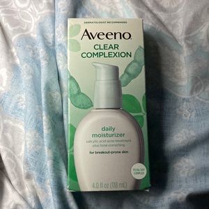 Aveeno Clear Complexion Daily Moisturizer
